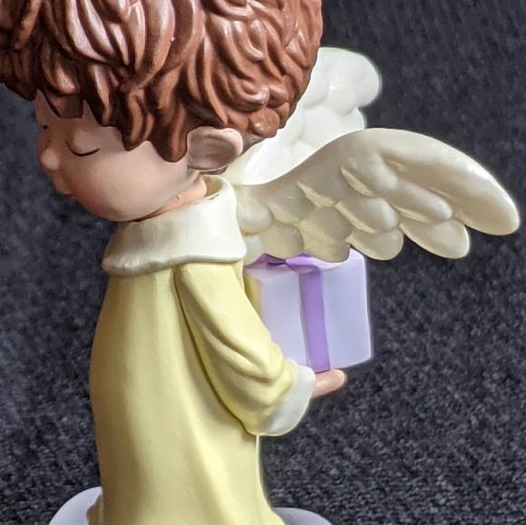 Hallmark Forsythia Ornament - Picture 3 of 12